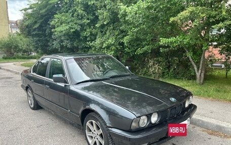 BMW 5 серия, 1991 год, 110 000 рублей, 1 фотография