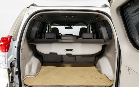 Toyota Land Cruiser Prado 150 рестайлинг 2, 2010 год, 2 199 000 рублей, 20 фотография