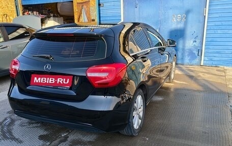 Mercedes-Benz A-Класс, 2014 год, 1 300 000 рублей, 5 фотография