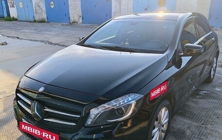 Mercedes-Benz A-Класс, 2014 год, 1 300 000 рублей, 2 фотография
