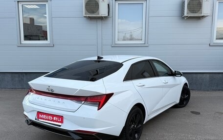 Hyundai Elantra, 2022 год, 2 290 000 рублей, 4 фотография