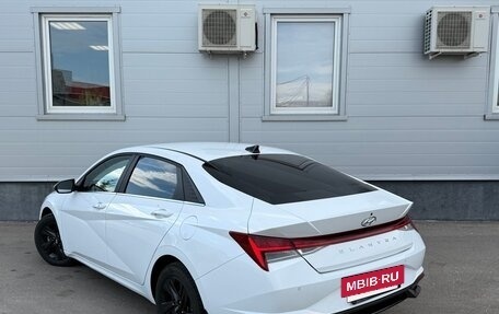 Hyundai Elantra, 2022 год, 2 290 000 рублей, 3 фотография