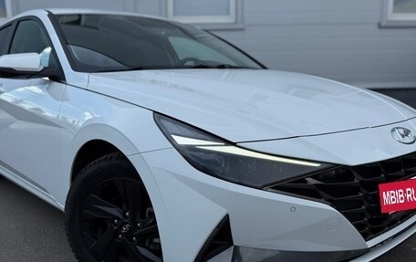 Hyundai Elantra, 2022 год, 2 290 000 рублей, 36 фотография