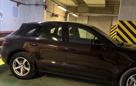 Porsche Macan I рестайлинг, 2018 год, 4 350 000 рублей, 3 фотография
