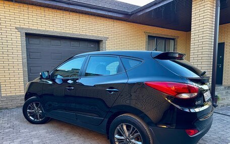 Hyundai ix35 I рестайлинг, 2015 год, 1 575 000 рублей, 4 фотография