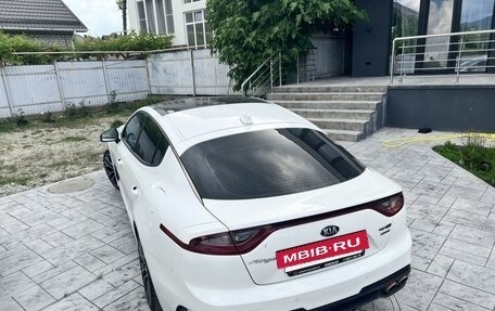 KIA Stinger I, 2018 год, 2 500 000 рублей, 6 фотография