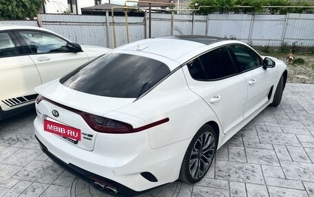 KIA Stinger I, 2018 год, 2 500 000 рублей, 12 фотография