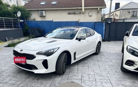 KIA Stinger I, 2018 год, 2 500 000 рублей, 13 фотография