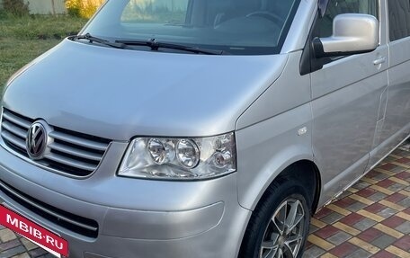 Volkswagen Caravelle T5, 2005 год, 840 000 рублей, 19 фотография