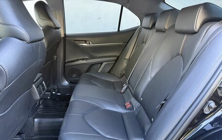 Toyota Camry, 2020 год, 2 900 000 рублей, 11 фотография