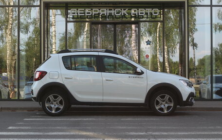 Renault Sandero II рестайлинг, 2022 год, 1 430 000 рублей, 4 фотография