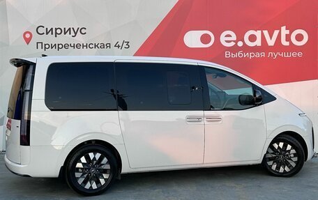 Hyundai Staria, 2023 год, 6 400 000 рублей, 6 фотография