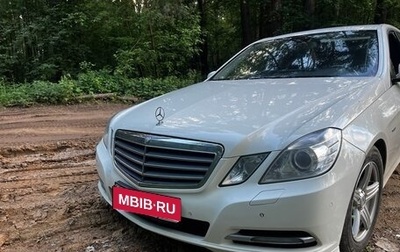 Mercedes-Benz E-Класс, 2010 год, 1 100 000 рублей, 1 фотография