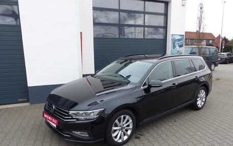 Volkswagen Passat B8 рестайлинг, 2023 год, 2 590 000 рублей, 1 фотография