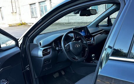 Toyota C-HR I рестайлинг, 2018 год, 2 190 000 рублей, 9 фотография