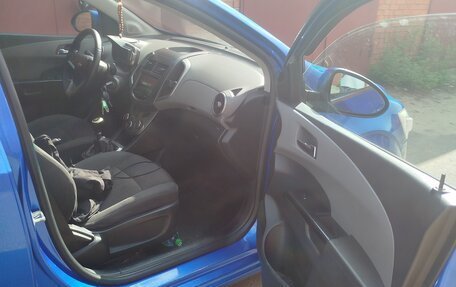 Chevrolet Aveo III, 2013 год, 390 000 рублей, 11 фотография