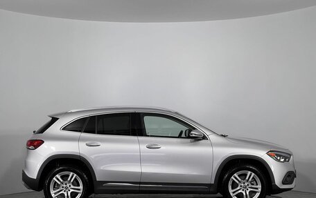 Mercedes-Benz GLA, 2020 год, 3 600 000 рублей, 4 фотография