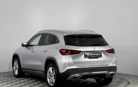 Mercedes-Benz GLA, 2020 год, 3 600 000 рублей, 7 фотография