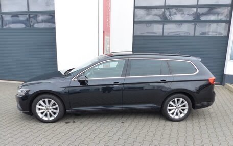 Volkswagen Passat B8 рестайлинг, 2023 год, 2 590 000 рублей, 4 фотография