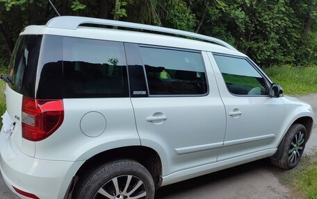 Skoda Yeti I рестайлинг, 2017 год, 1 800 000 рублей, 10 фотография