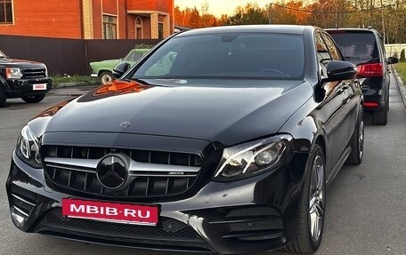 Mercedes-Benz E-Класс, 2019 год, 2 200 000 рублей, 12 фотография