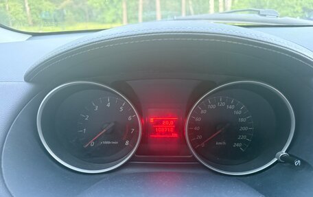 Mitsubishi Outlander III рестайлинг 3, 2011 год, 1 350 000 рублей, 9 фотография