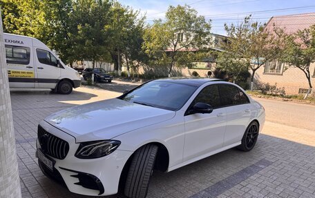Mercedes-Benz E-Класс, 2016 год, 2 750 000 рублей, 9 фотография