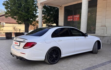 Mercedes-Benz E-Класс, 2016 год, 2 750 000 рублей, 5 фотография