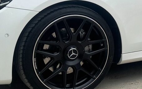Mercedes-Benz E-Класс, 2016 год, 2 750 000 рублей, 15 фотография