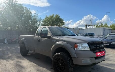 Ford F-150 XIII, 2004 год, 1 800 000 рублей, 2 фотография