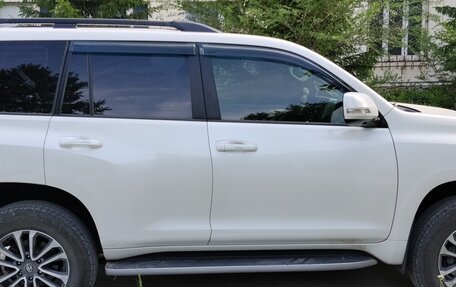 Toyota Land Cruiser Prado 150 рестайлинг 2, 2010 год, 2 300 000 рублей, 5 фотография