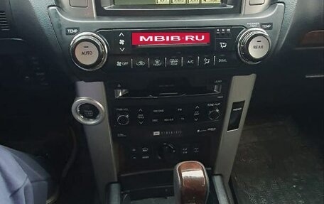 Toyota Land Cruiser Prado 150 рестайлинг 2, 2010 год, 2 300 000 рублей, 17 фотография