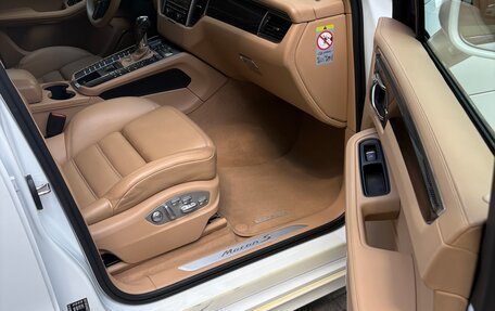Porsche Macan I рестайлинг, 2014 год, 3 500 000 рублей, 13 фотография