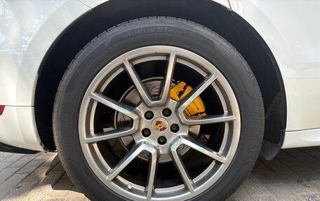 Porsche Macan I рестайлинг, 2014 год, 3 500 000 рублей, 21 фотография