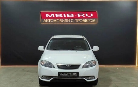 Daewoo Gentra II, 2014 год, 480 000 рублей, 2 фотография