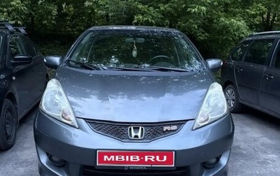 Honda Fit III, 2010 год, 850 000 рублей, 1 фотография