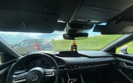 Mazda 3, 2019 год, 2 100 000 рублей, 8 фотография