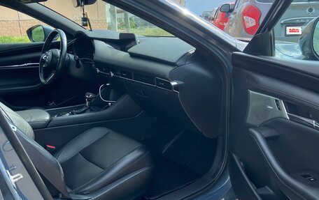 Mazda 3, 2019 год, 2 100 000 рублей, 4 фотография