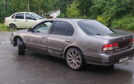 Nissan Maxima IV, 1997 год, 400 000 рублей, 4 фотография
