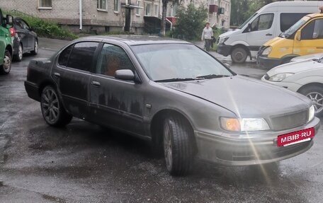 Nissan Maxima IV, 1997 год, 400 000 рублей, 2 фотография