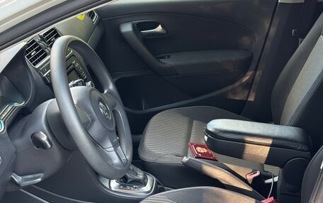 Volkswagen Polo VI (EU Market), 2011 год, 740 000 рублей, 9 фотография