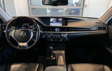 Lexus ES VII, 2014 год, 2 340 000 рублей, 9 фотография