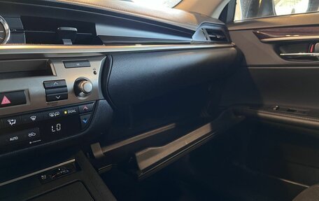 Lexus ES VII, 2014 год, 2 340 000 рублей, 30 фотография