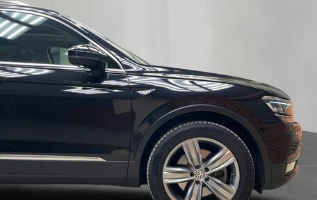 Volkswagen Tiguan II, 2017 год, 2 470 000 рублей, 6 фотография