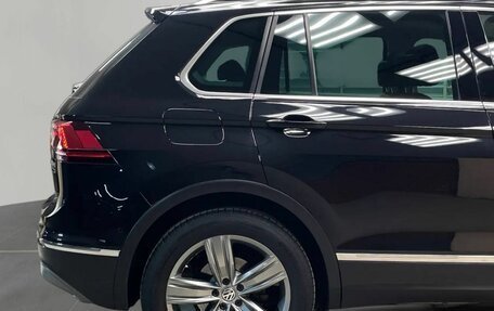 Volkswagen Tiguan II, 2017 год, 2 470 000 рублей, 5 фотография