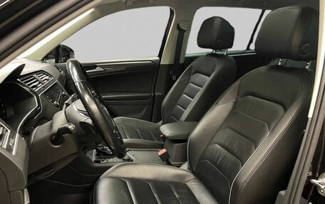 Volkswagen Tiguan II, 2017 год, 2 470 000 рублей, 12 фотография