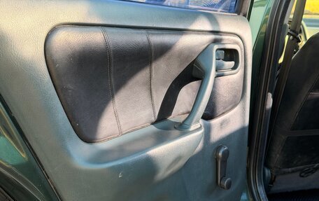 Nissan Primera II рестайлинг, 1998 год, 200 000 рублей, 14 фотография