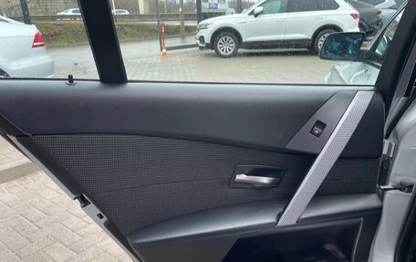 BMW 5 серия, 2005 год, 1 300 000 рублей, 19 фотография