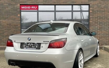BMW 5 серия, 2005 год, 1 300 000 рублей, 4 фотография