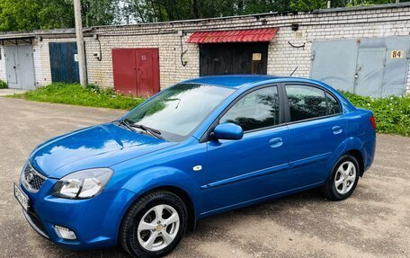 KIA Rio II, 2010 год, 685 000 рублей, 2 фотография